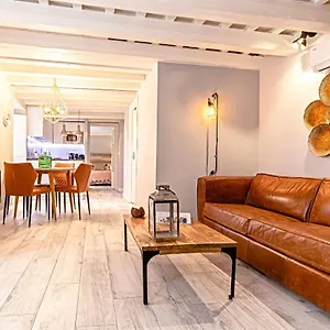 https://apartamento-suite-llave-del-sur.es-andalucia.com